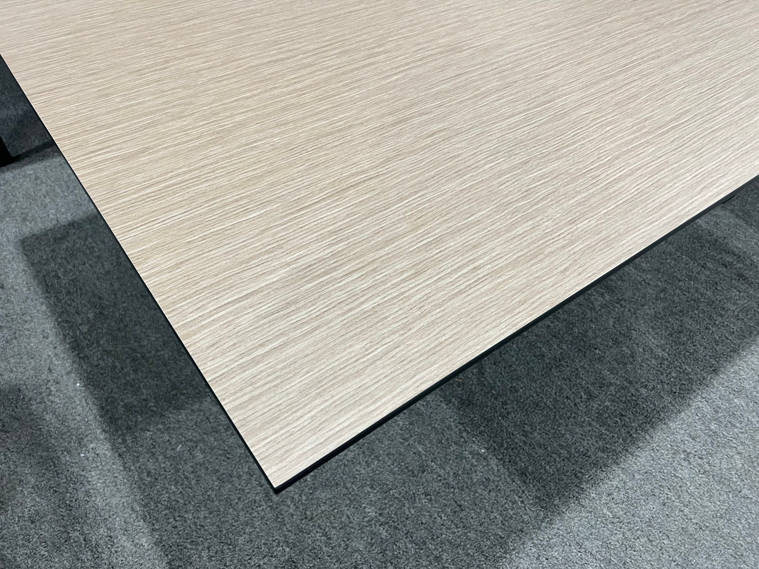 Lifestyle Toscane HPL lifting tafel 150x90cm woodlook