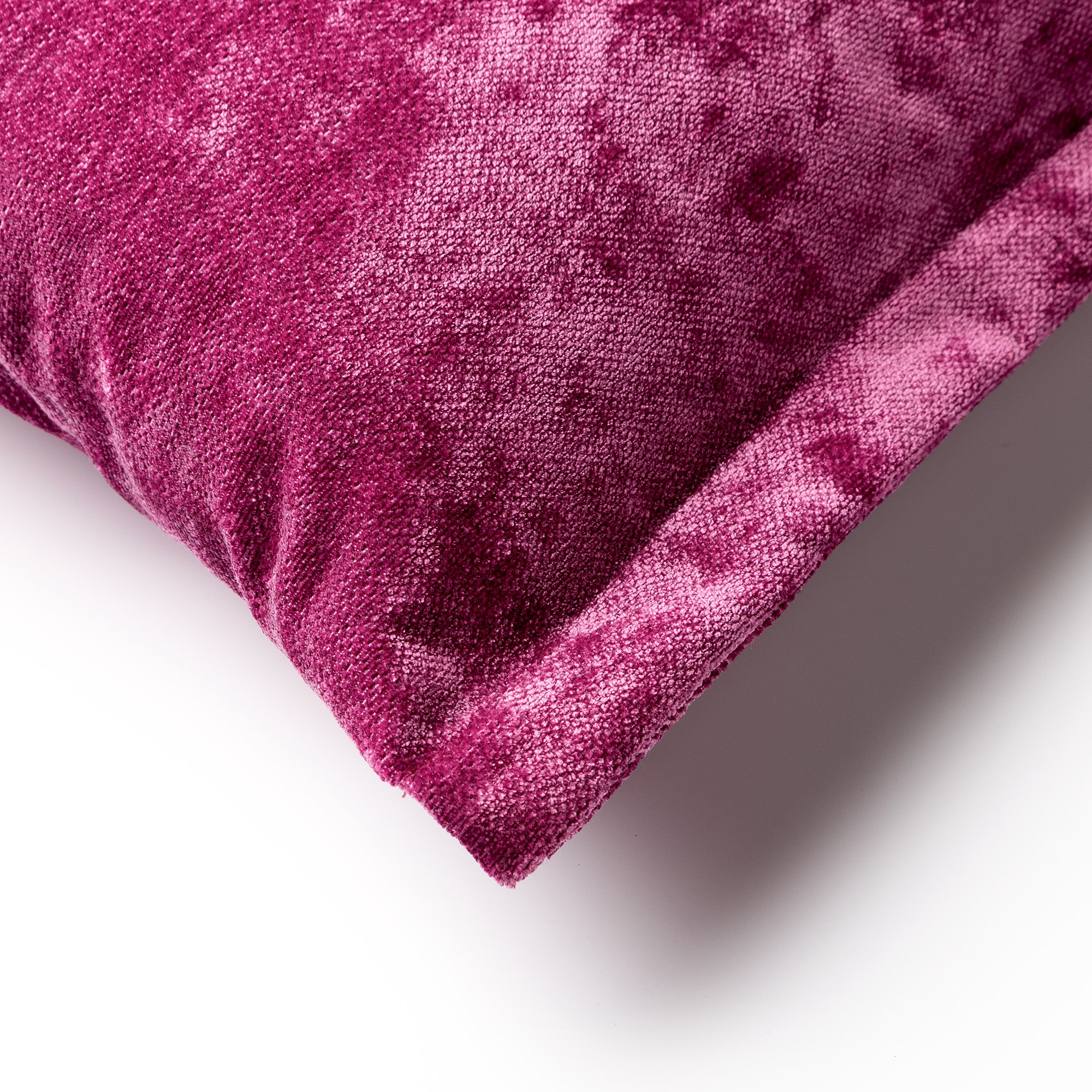 Dutch Decor SK Lewis 45x45cm fuchsia