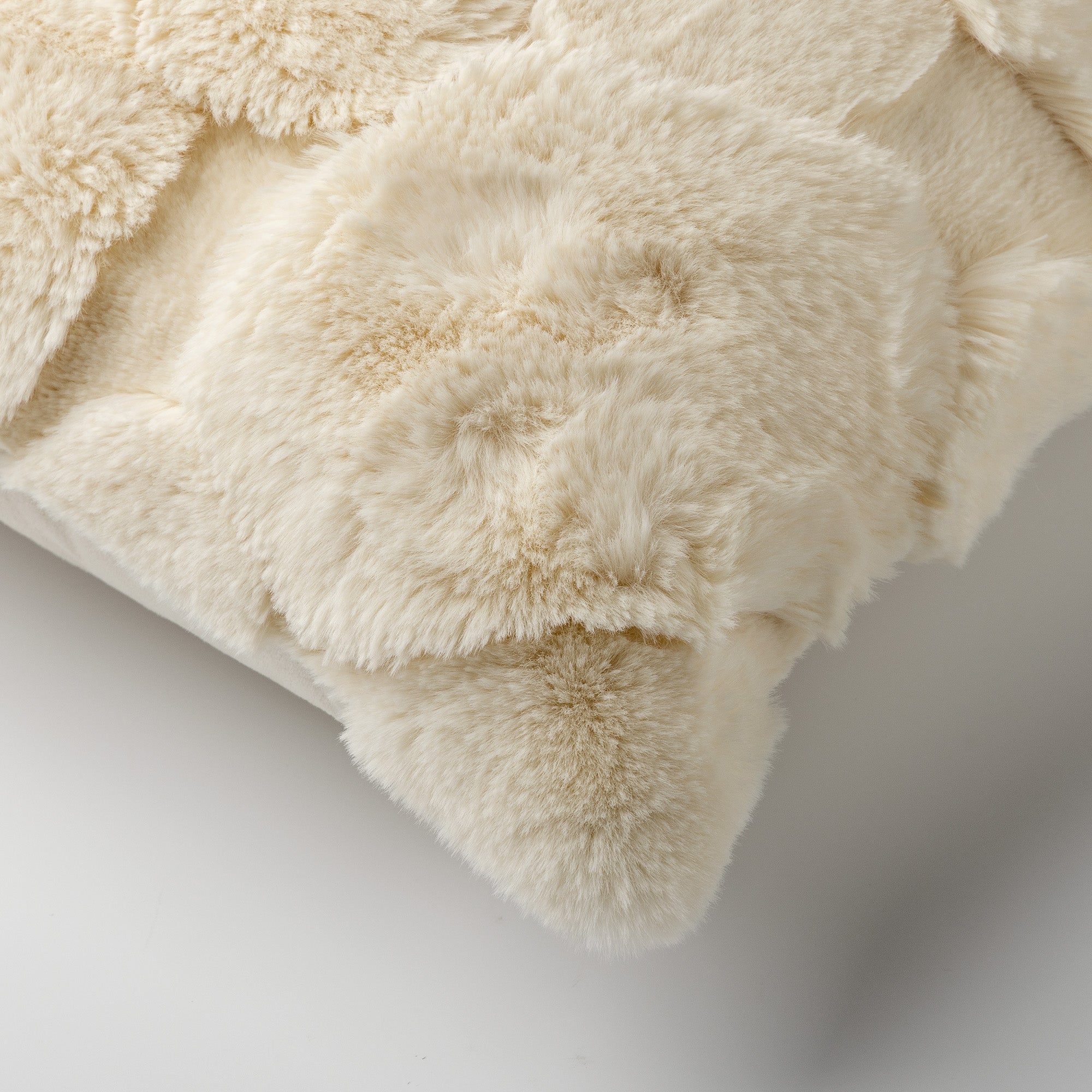 Dutch Decor SK Pom 45x45 cm Cannoli Cream