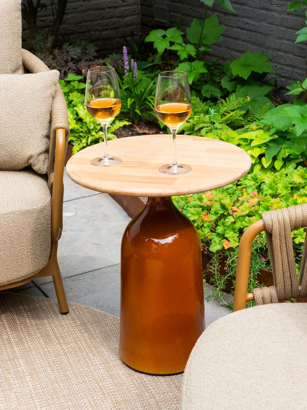 4 Seasons Outdoor June salontafel caramel met teak tafelblad 80 cm Ø (H 35)