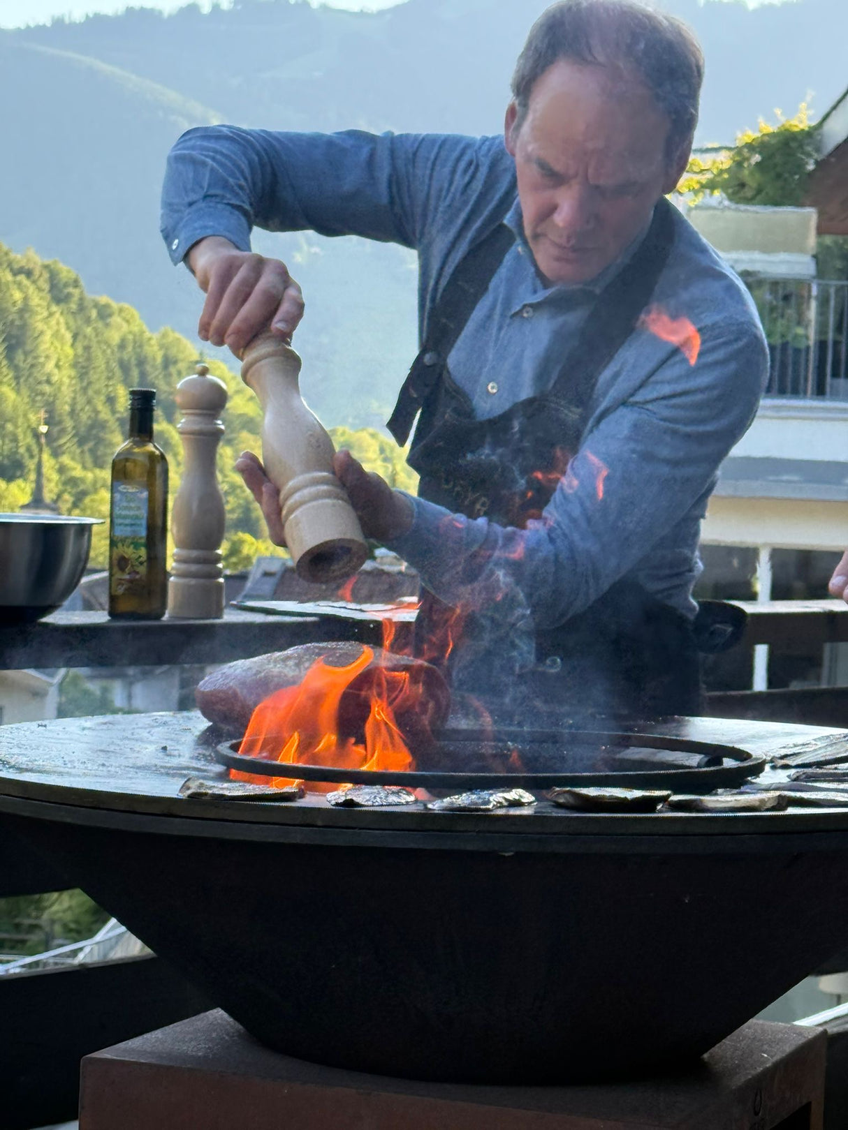 OFYR Classic 85 Black Complete Pizza Bundle