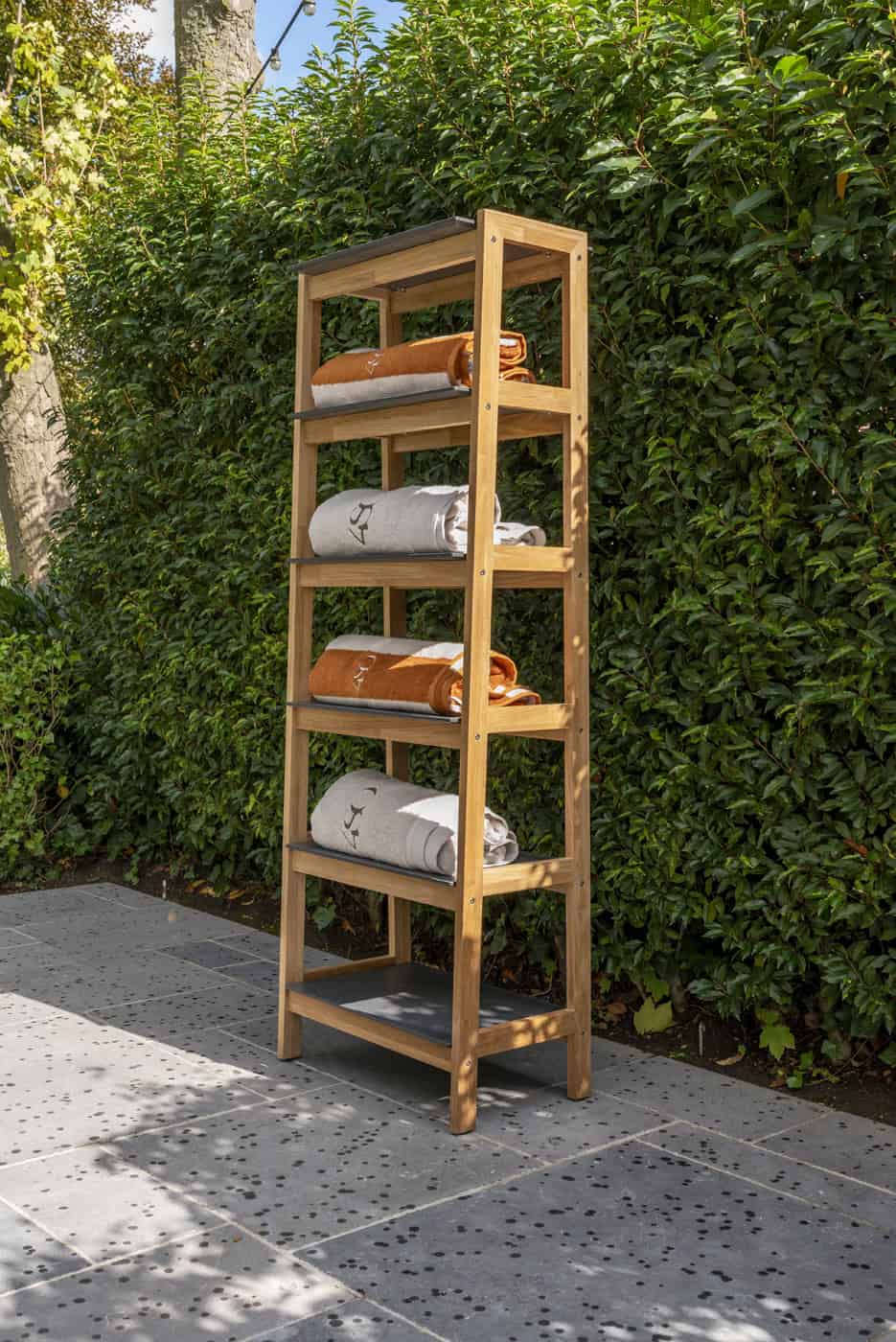 4 Seasons Outdoor Liv teak tuinkast met 6 HPL planken