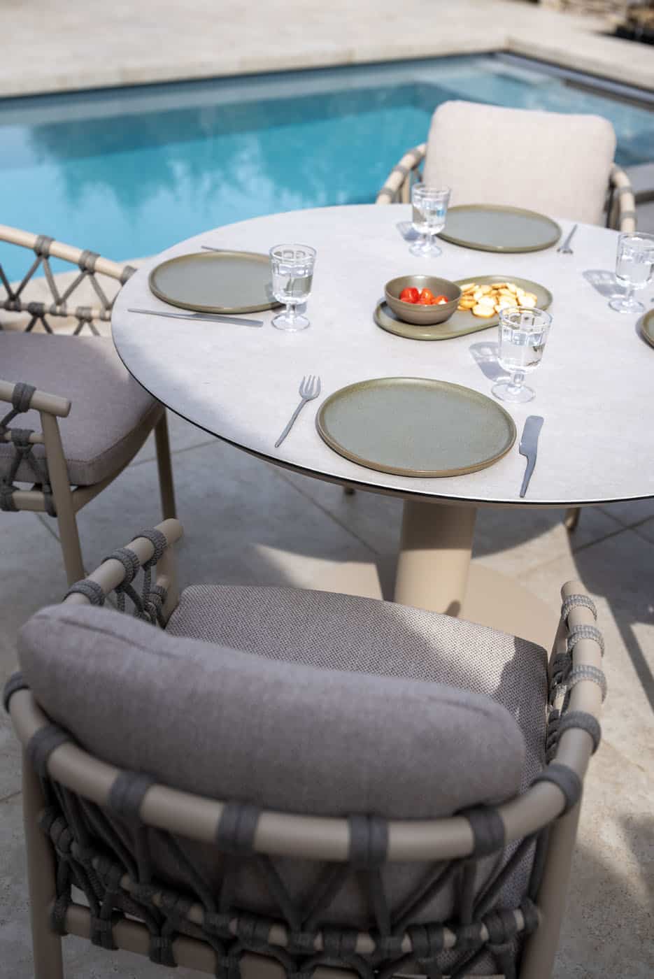 Taste 4SO Sarah eettafel latte met printed keramiek top 120 cm Ø