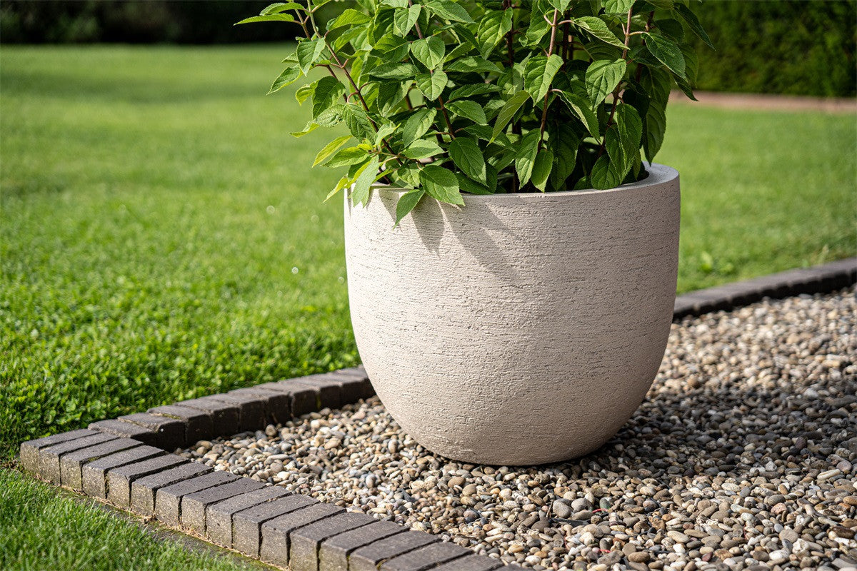 Luca Lifestyle Terreno New Egg Pot 65cm – Sand