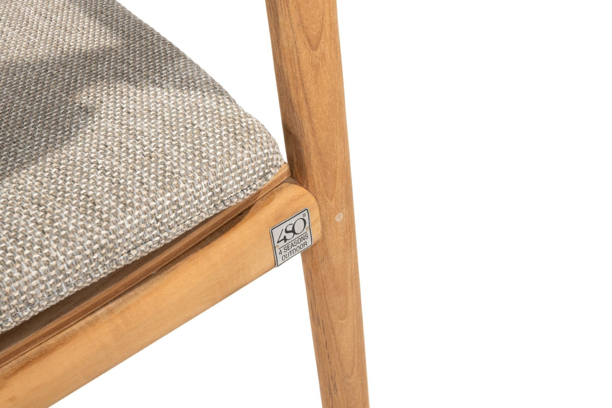 4 Seasons Outdoor Levi stapelbare dining stoel teak incl. 2 kussens