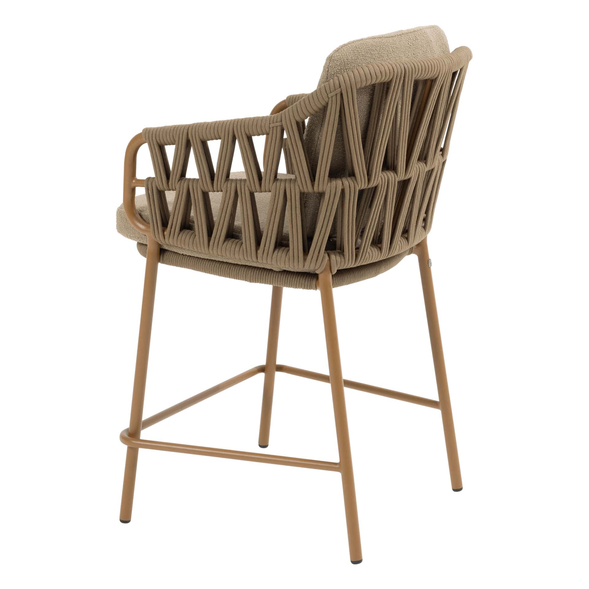 4 Seasons Outdoor Biarritz dining Amber + Taste 4SO Soho tafel met keramisch blad Amber 220 cm