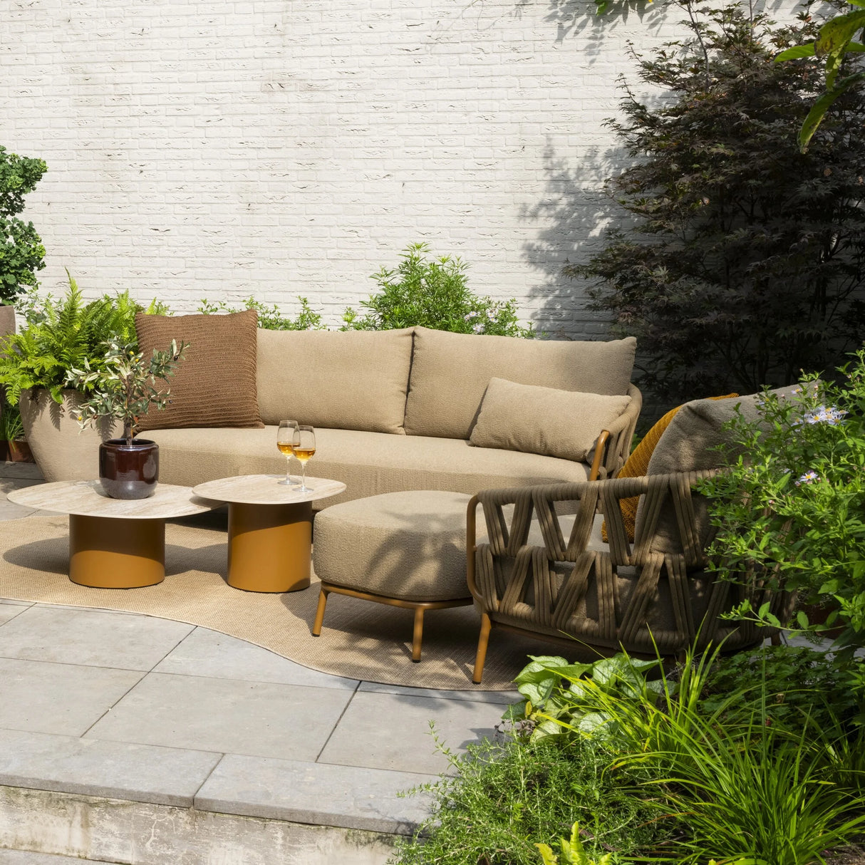 4 Seasons Outdoor Biarritz 3-zits bank incl. 3 kussens