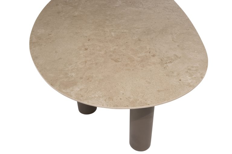 4 Seasons Outdoor Capalbio dining stoel + Arizona tafel keramisch blad kiezel-vorm 240 cm