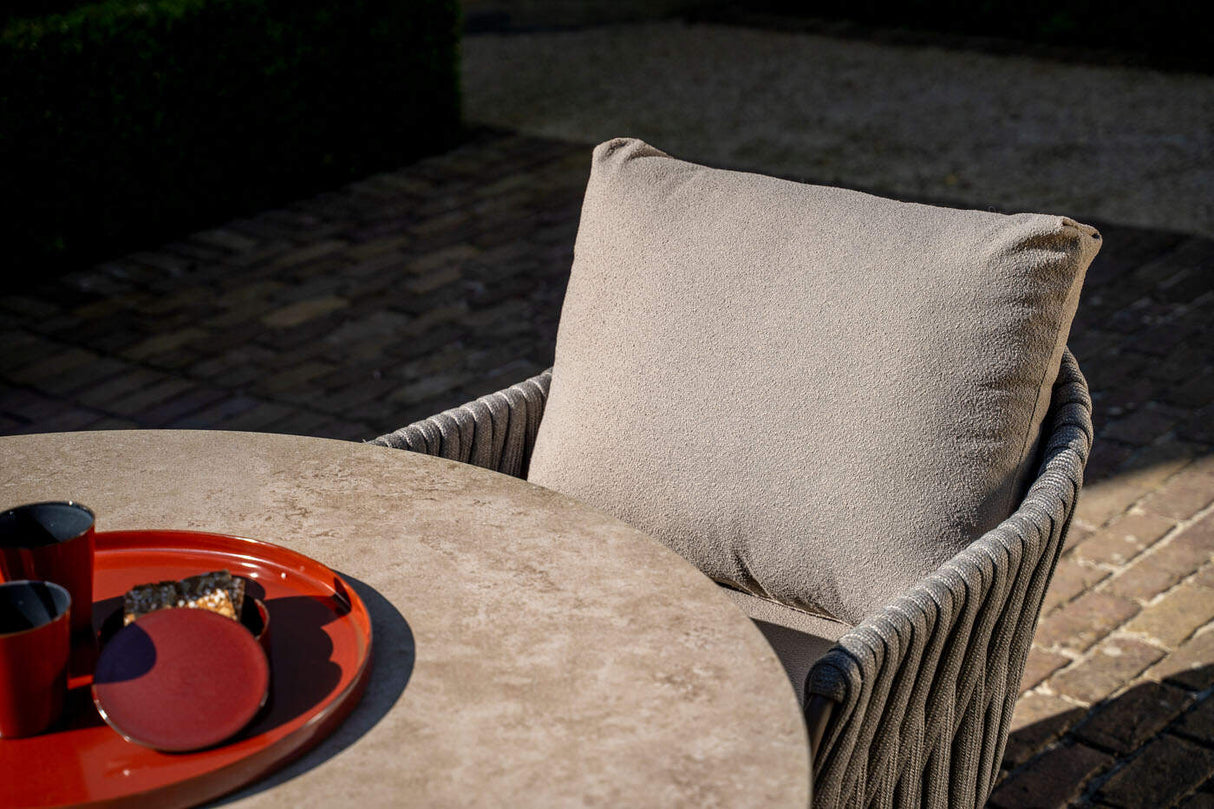 Taste 4SO Sarah low dining tafel terre met printed keramiek top 130 cm Ø