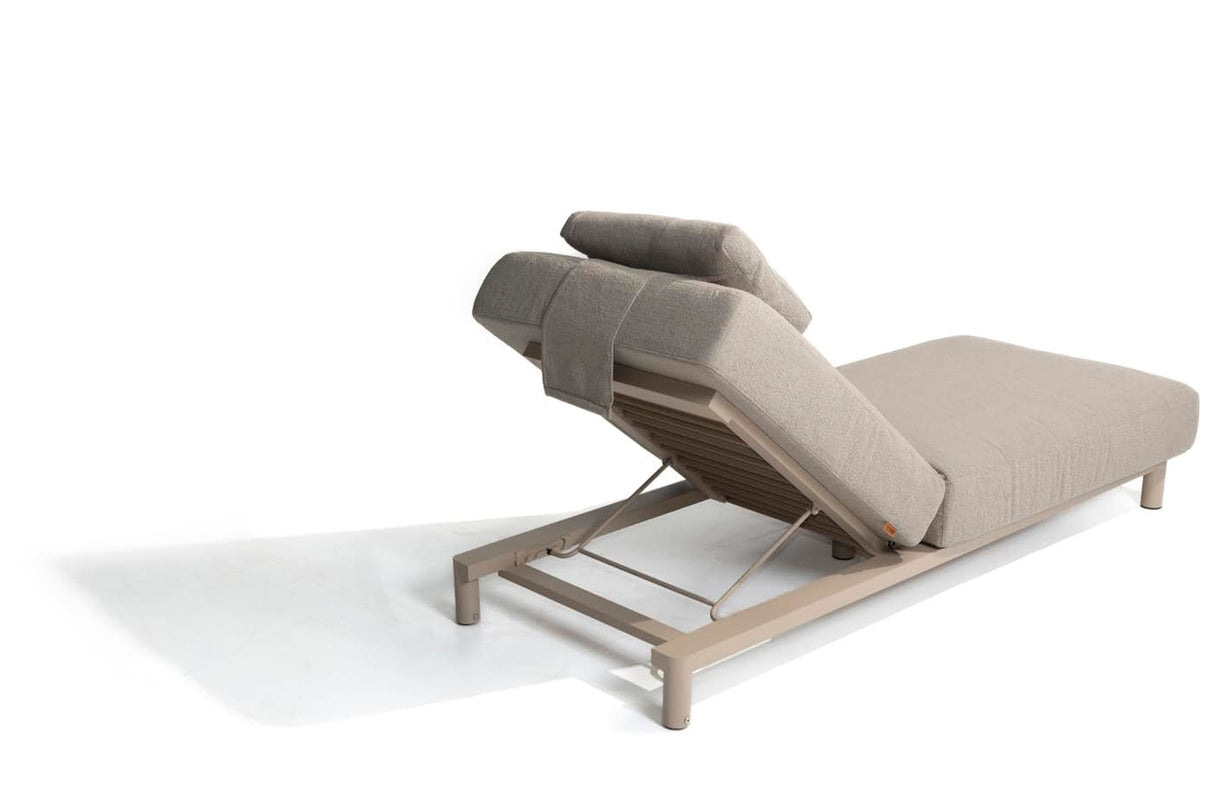 4 Seasons Outdoor Madeira ligbed latte incl. kussen en hoofdsteun boucle clay
