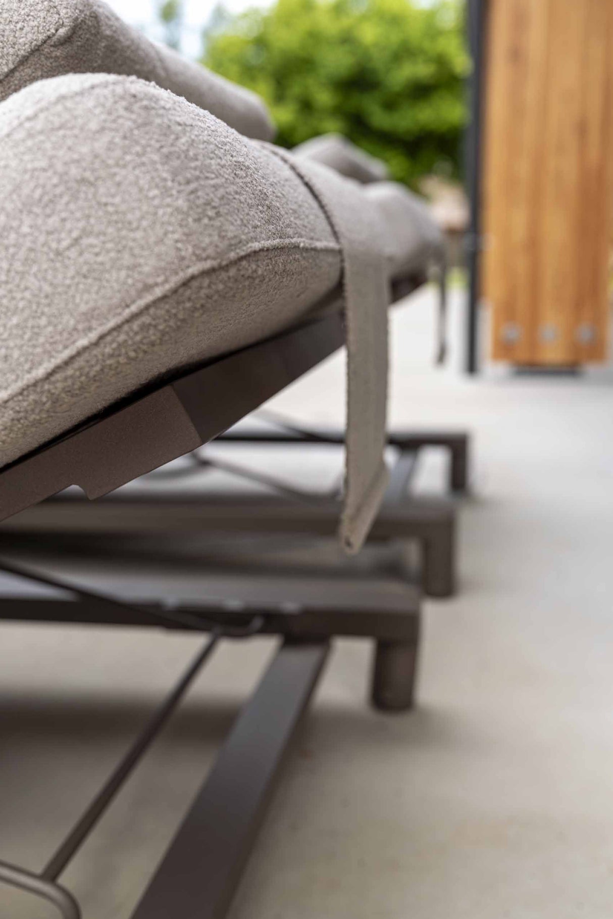 4 Seasons Outdoor Madeira ligbed terre incl. kussen en hoofdsteun bloucle clay kussen