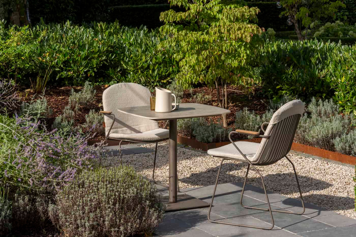 4 Seasons Outdoor Vermont eettafel met keramisch tafelblad, terre 75 x 75 cm.